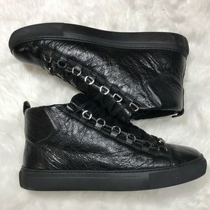 BALENCIAGA ARENA sz 42